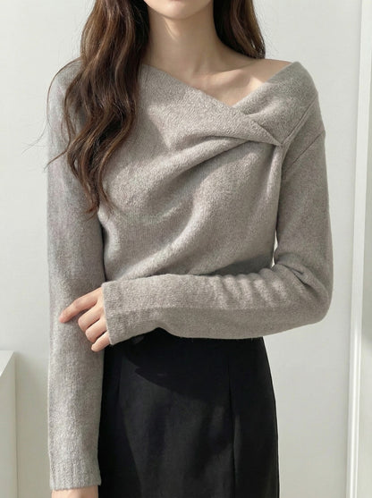 アシンメトリードレープニット