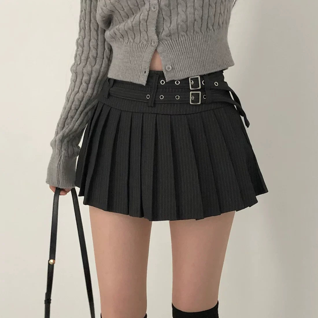ダブルベルトプリーツミニスカート